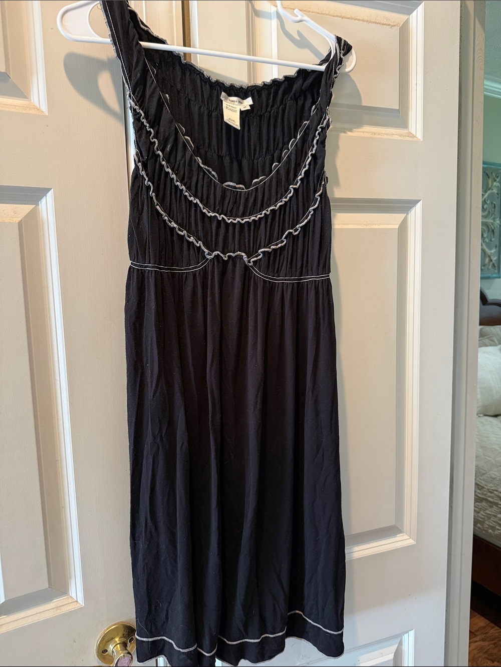 Sophie Max Black Sleeveless Midi Dress with White Trim
